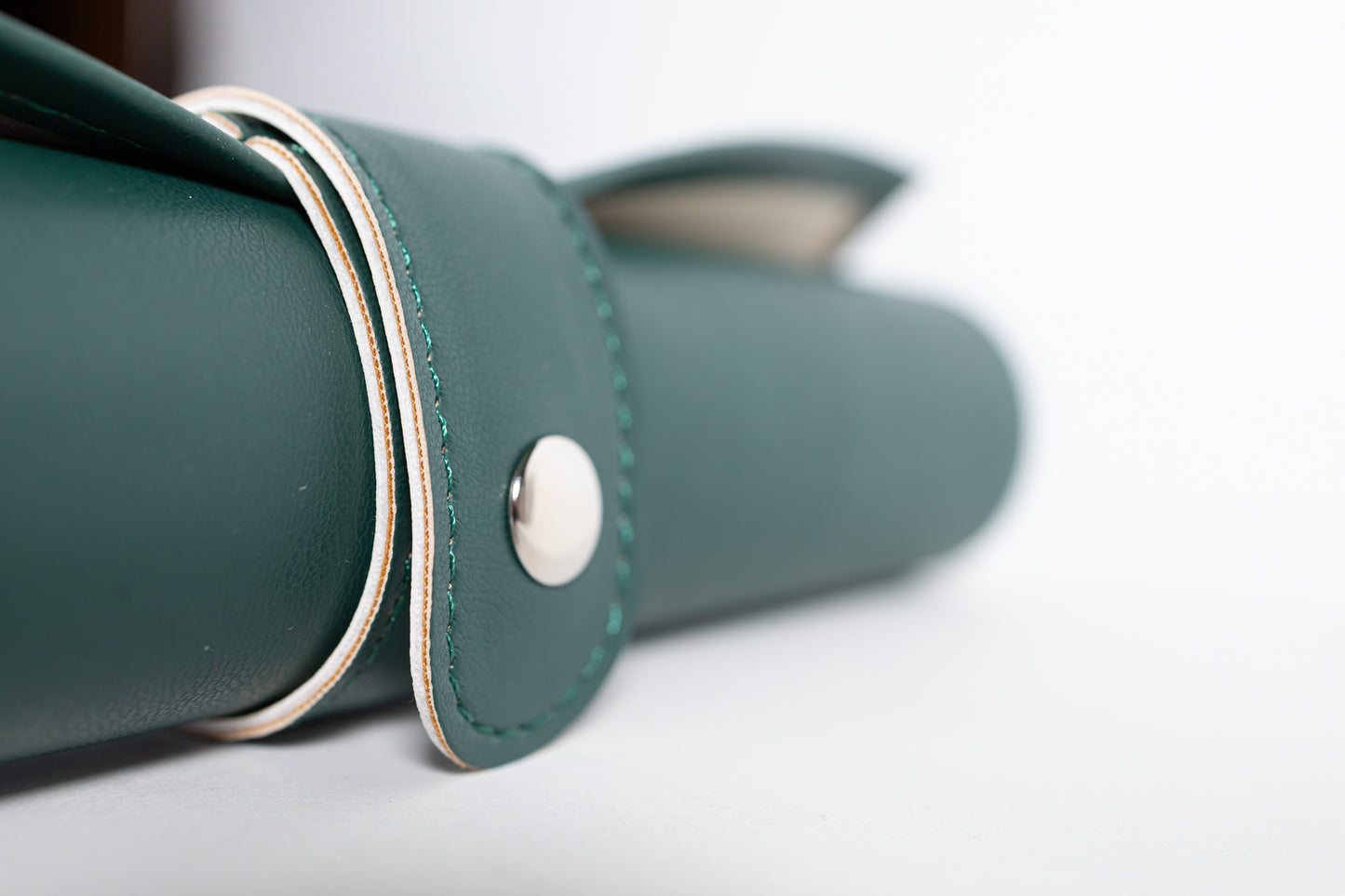 Aspen Leather Backgammon Board